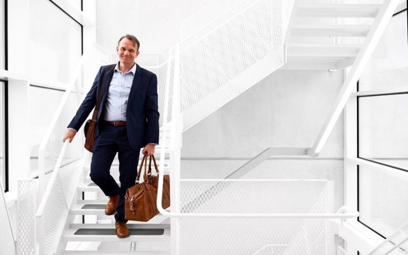 Things You Should Consider While Choosing A Corporate Card